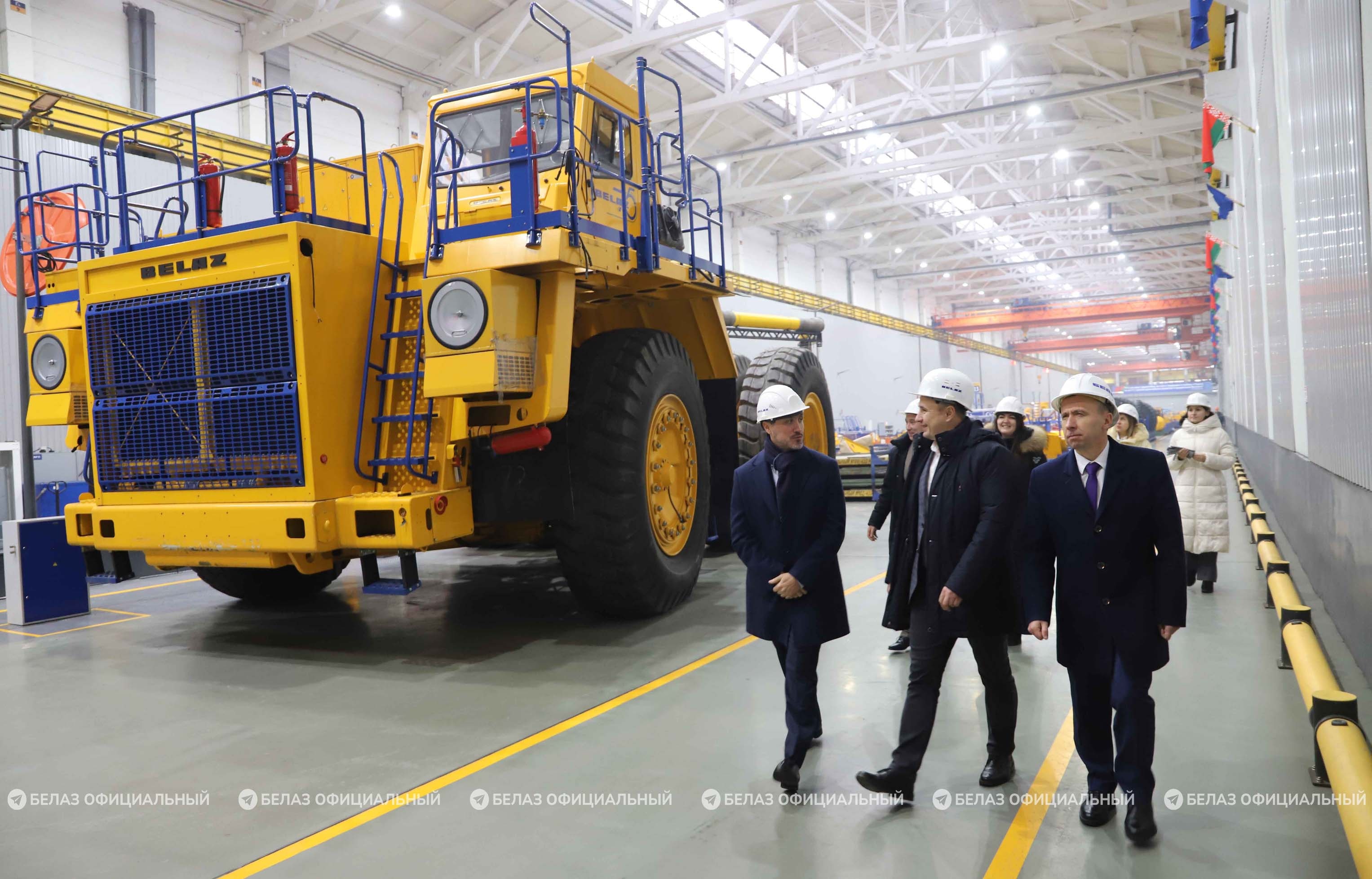 Визит заместителя губернатора Чукотского АО на БЕЛАЗ