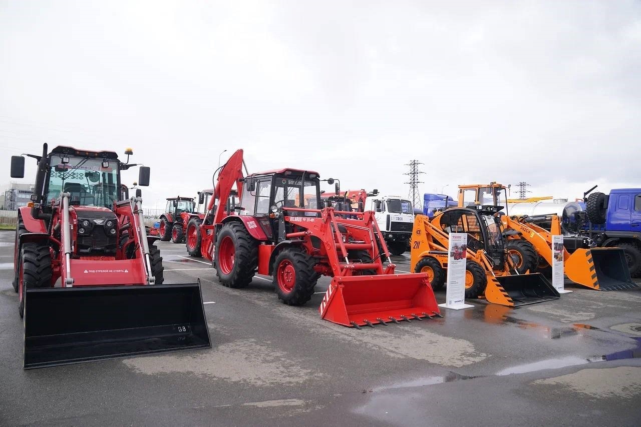 Подписание соглашений в рамках открытия второй очереди Центра технической поддержки БЕЛАЗ в Кузбассе
